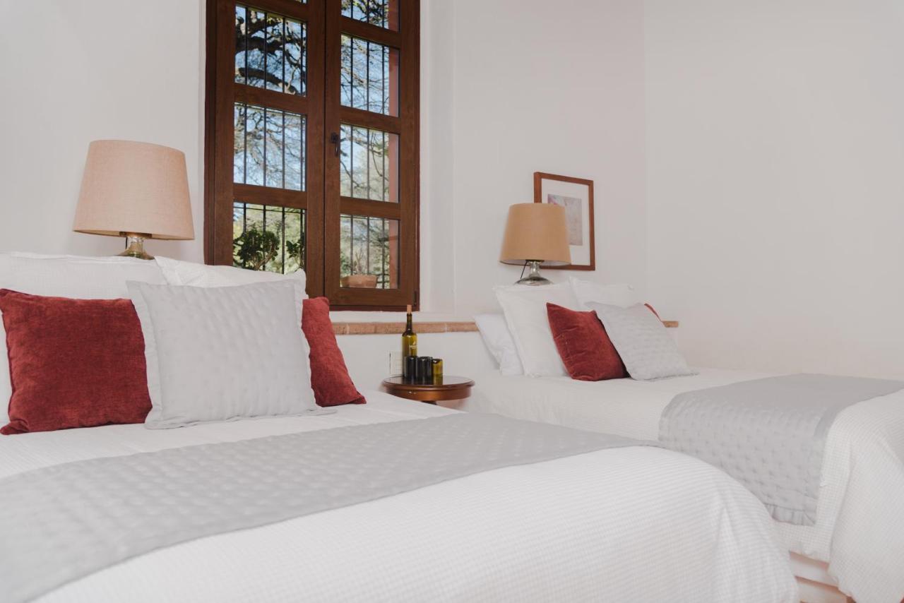 Puerta Del Lobo Villa Queretaro Bilik gambar